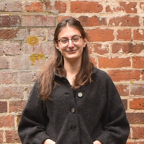 Johanna Maria ist Lehrerin für Klavier in Köln