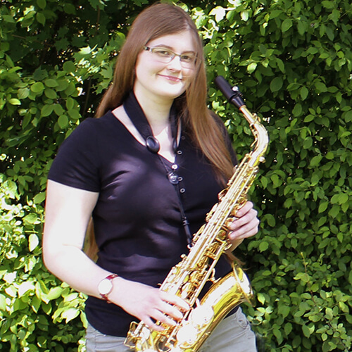 Stefanie ist Lehrerin für Saxophon am Standort Mainz und Wiesbaden